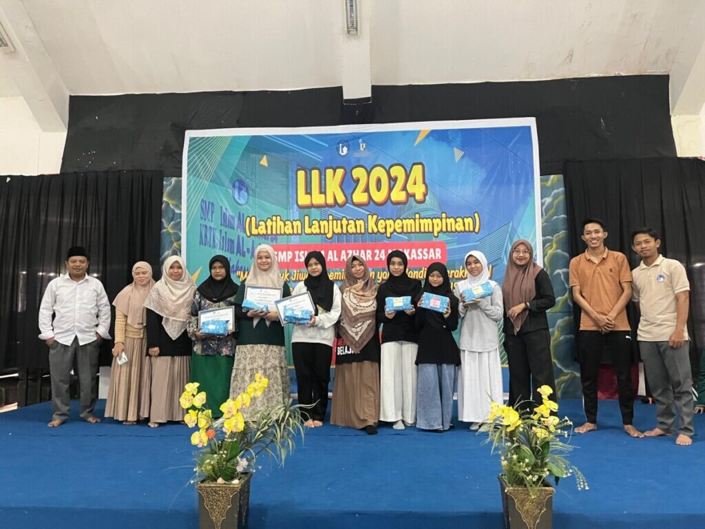 Latihan Lanjutan Kepemimipinan (LLK) SMP Islam Al Azhar 24 Hertasning Makassar