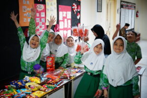 Market Day Seru! Murid Kelas 3 Belajar Wirausaha dan Matematika dengan Menyenangkan