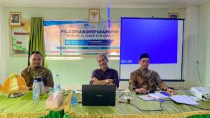 SD Islam Al Azhar 34 Makassar Gelar Pelatihan Deep Learning di Hari Pertama Masuk Kerja Guru dan Karyawan
